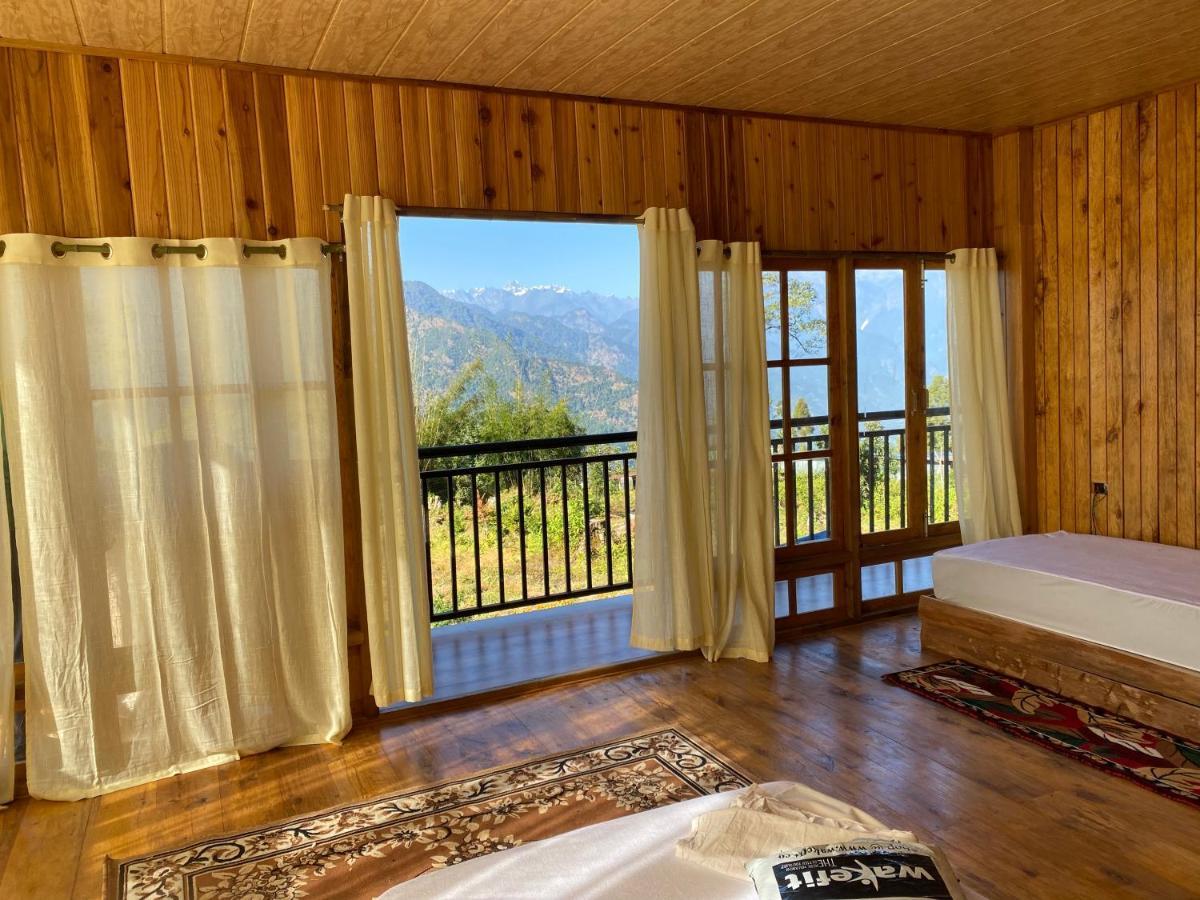 Log Cabin In The Woods Bed & Breakfast กังต็อก ภายนอก รูปภาพ